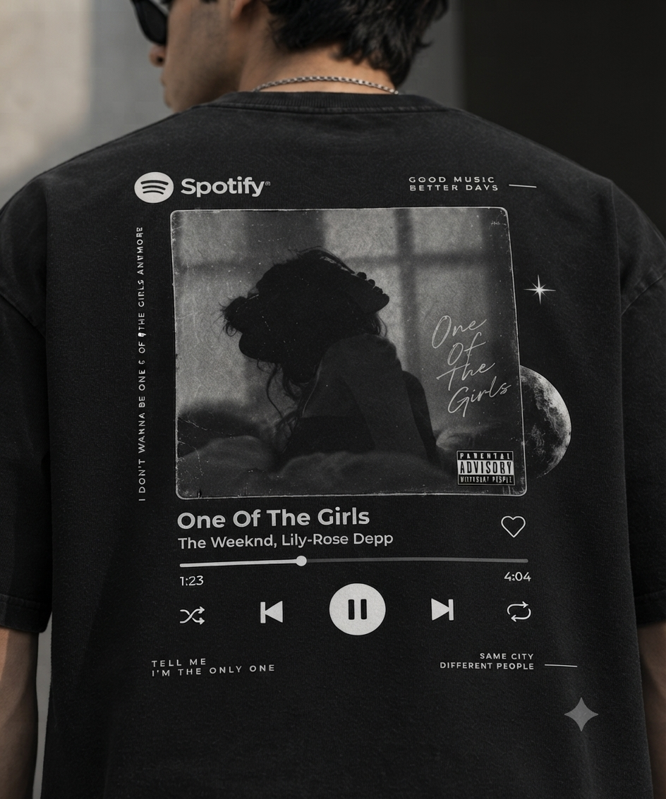 VAYUQ One Of The Girls – Spotify Oversized Graphic T-Shirt